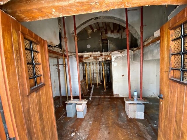 Kommersiell til salgs i Ibiza by - € 300 000 (Ref: 9041458)