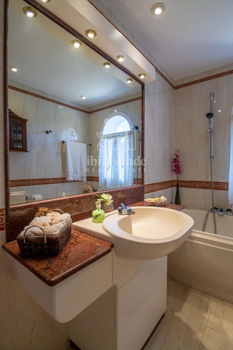 5 camera da letto Villa in vendita in Nuestra Senora de Jesus con piscina garage - 3.960.000 € (Rif: 9041461)