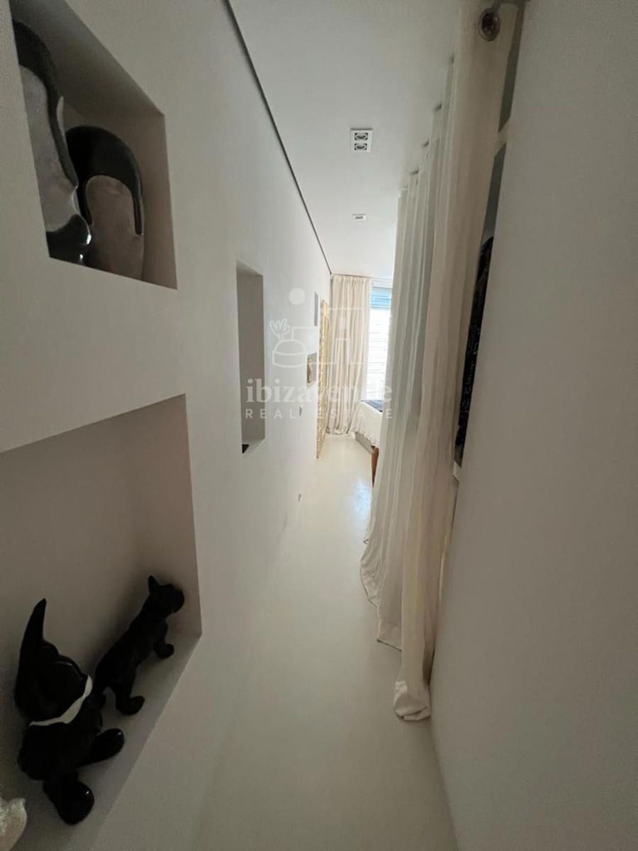 2 soverom Leilighet til salgs i Ibiza by med svømmebasseng - € 1 350 000 (Ref: 9041472)