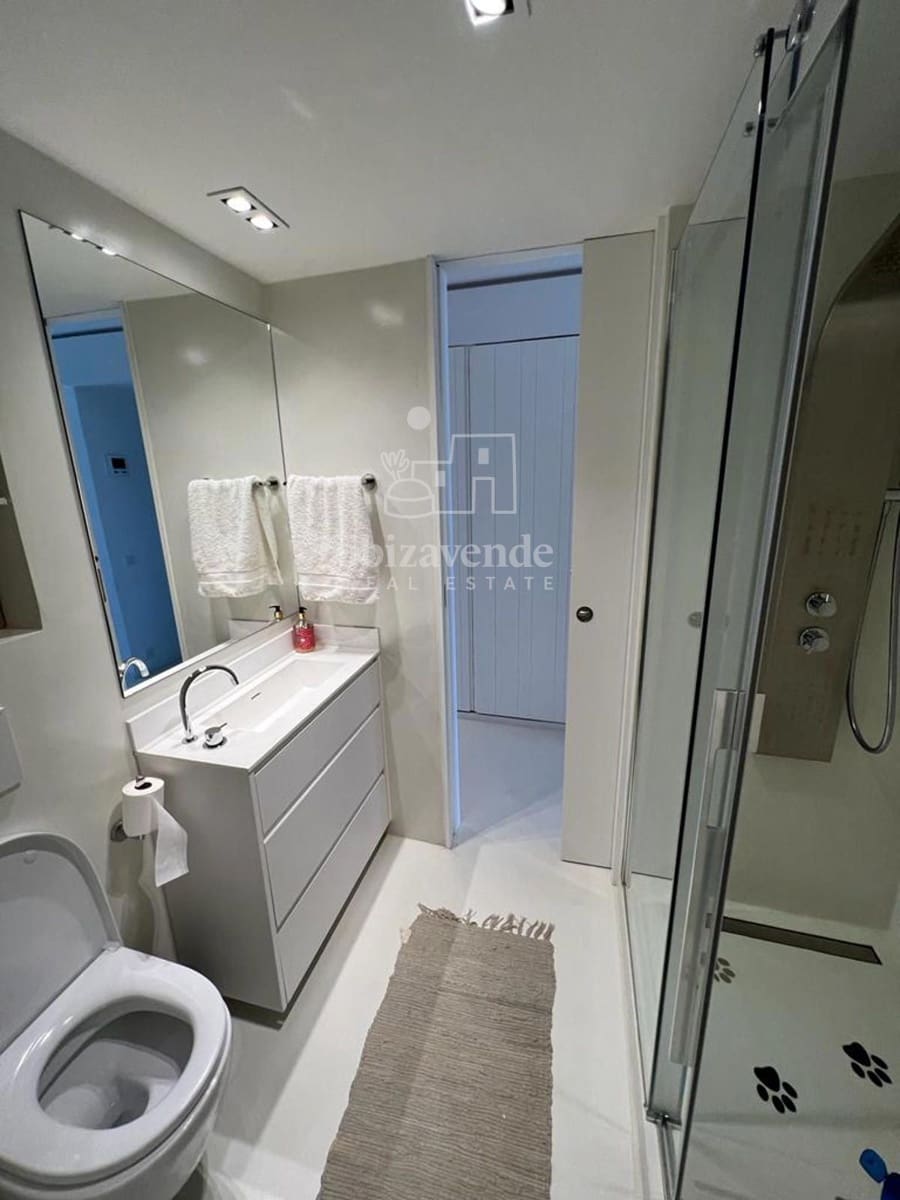 2 soverom Leilighet til salgs i Ibiza by med svømmebasseng - € 1 350 000 (Ref: 9041472)