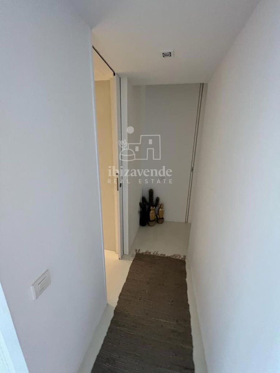 2 soverom Leilighet til salgs i Ibiza by med svømmebasseng - € 1 350 000 (Ref: 9041472)