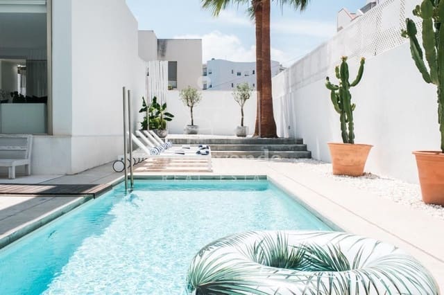 3 chambre Maison de Ville à vendre à Sant Agusti des Vedra, San Jose / Sant Josep de Sa Talaia avec piscine - 1 350 000 € (Ref: 9041475)