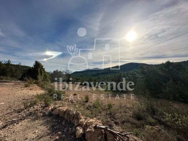 Bauplatz zu verkaufen in Sant Rafael de Sa Creu - 490.000 € (Ref: 9041476)