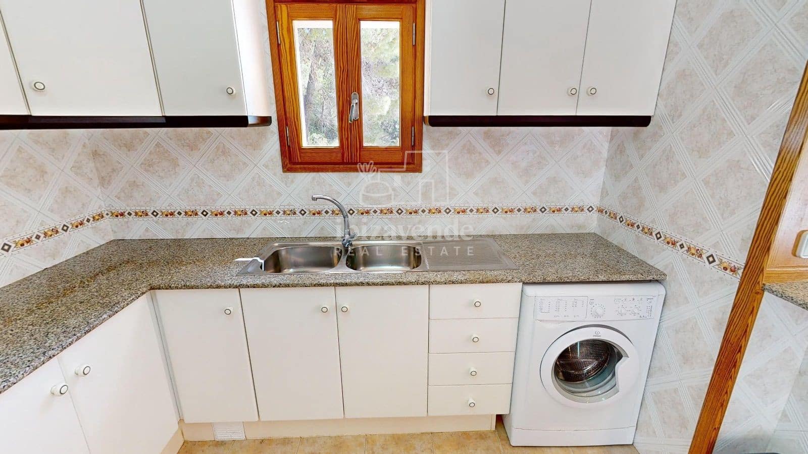 3 slaapkamer Villa te koop in Cala Jondal met zwembad - € 4.000.000 (Ref: 9041481)