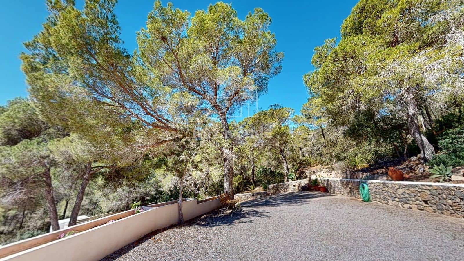 3 slaapkamer Villa te koop in Cala Jondal met zwembad - € 4.000.000 (Ref: 9041481)