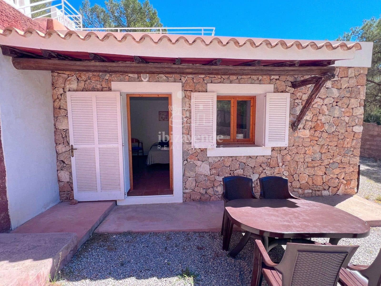 3 slaapkamer Villa te koop in Cala Jondal met zwembad - € 4.000.000 (Ref: 9041481)