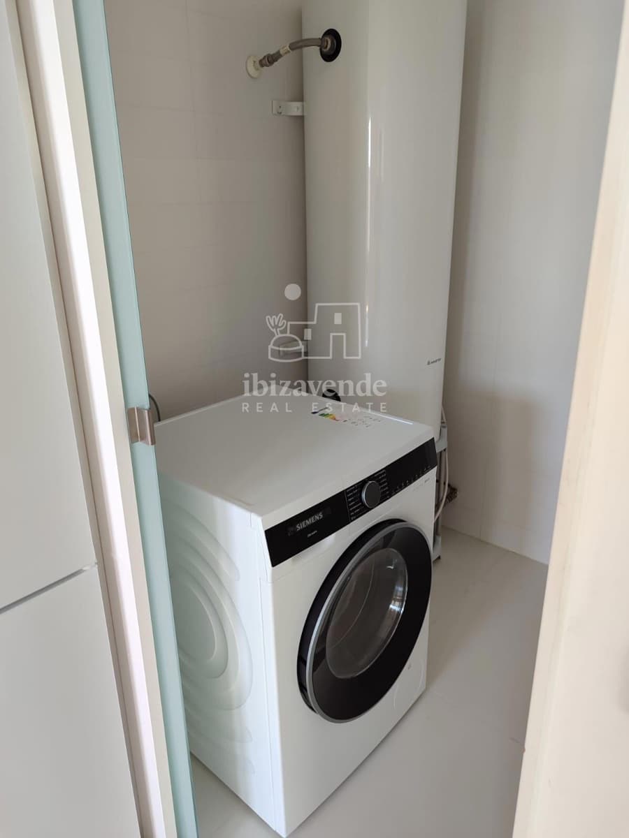 3 bedroom Flat for rent in Ibiza / Eivissa town with pool - € 6,500 (Ref: 9041488)