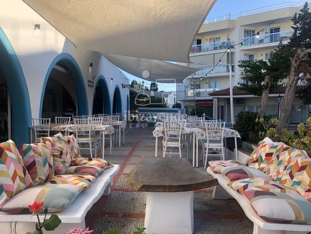 Komercyjne do wynajęcia w Cala d'en Bou, San Jose / Sant Josep de Sa Talaia - 1 500 € (Ref: 9041499)