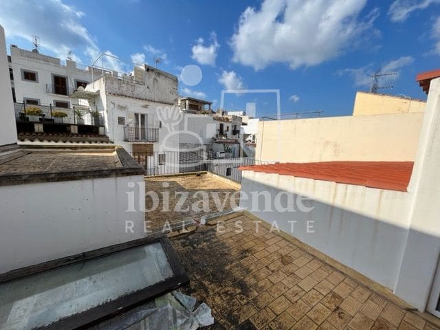 1 quarto Apartamento para arrendar em Ibiza / Eivissa cidade - 3 000 € (Ref: 9041500)