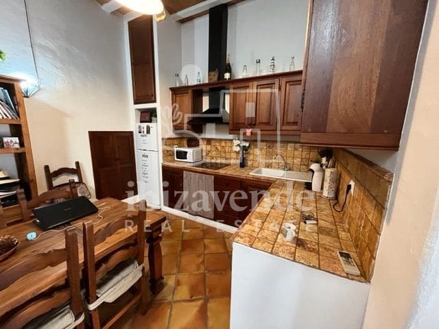 1 quarto Apartamento para arrendar em Ibiza / Eivissa cidade - 3 000 € (Ref: 9041500)
