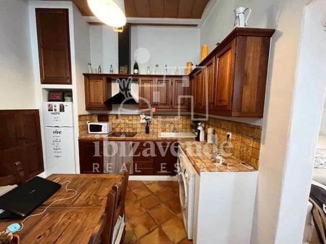 1 quarto Apartamento para arrendar em Ibiza / Eivissa cidade - 3 000 € (Ref: 9041500)
