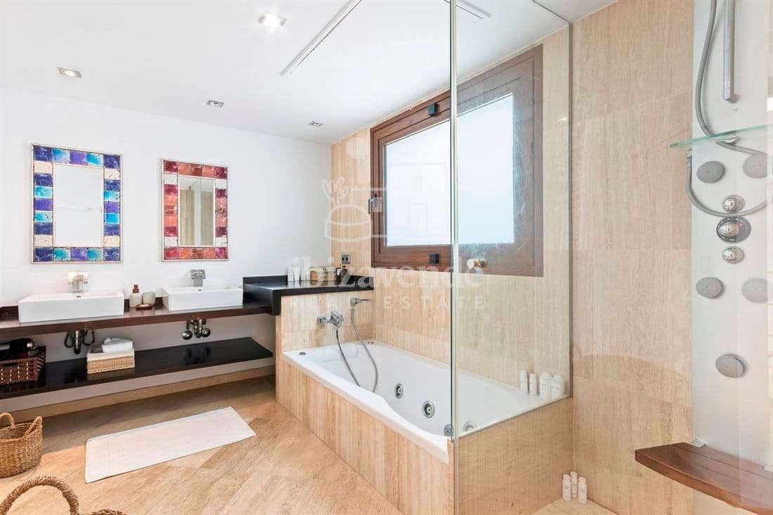 5 sovrum Villa till salu i San Jose / Sant Josep de Sa Talaia med pool garage - 3 800 000 € (Ref: 9041501)