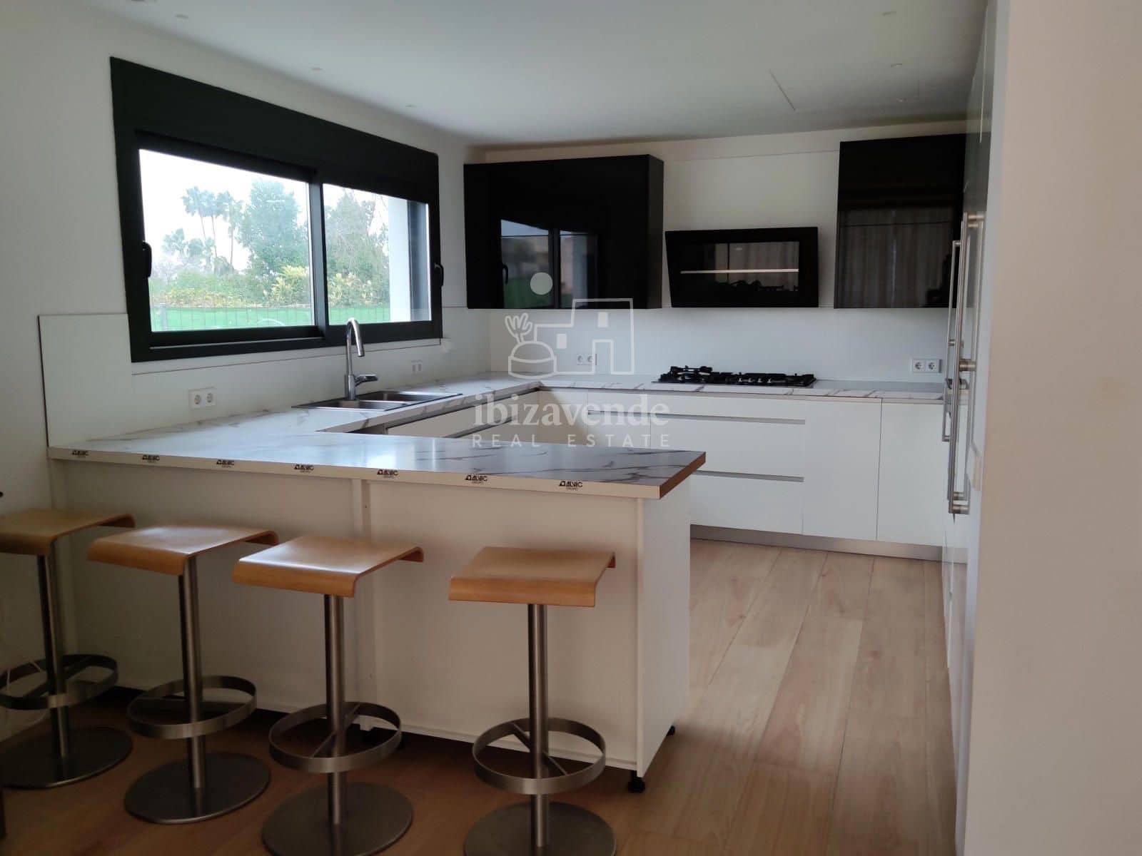 4 camera da letto Villa in vendita in Nuestra Senora de Jesus con piscina - 1.495.000 € (Rif: 9041509)