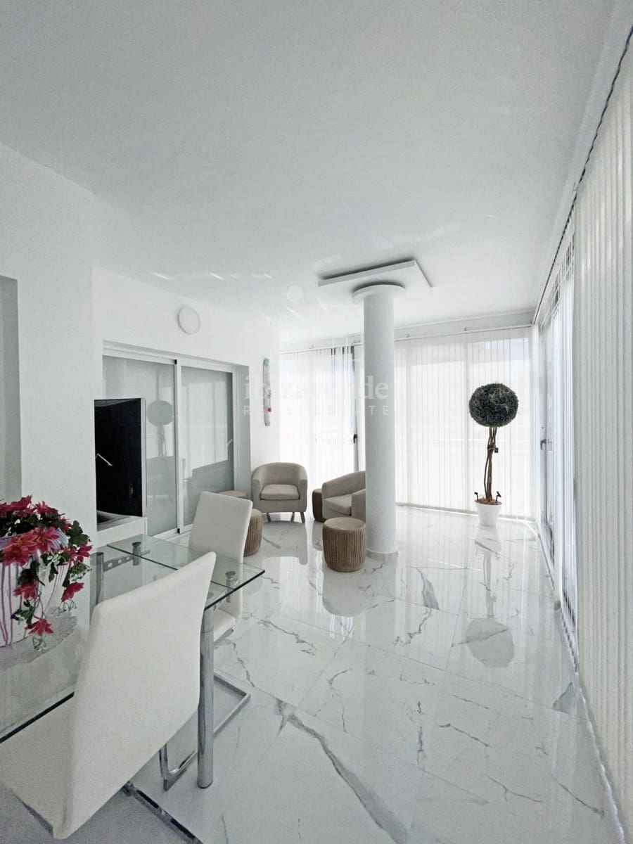 4 soverom Leilighet til salgs i Ibiza by med svømmebasseng garasje - € 1 500 000 (Ref: 9041510)