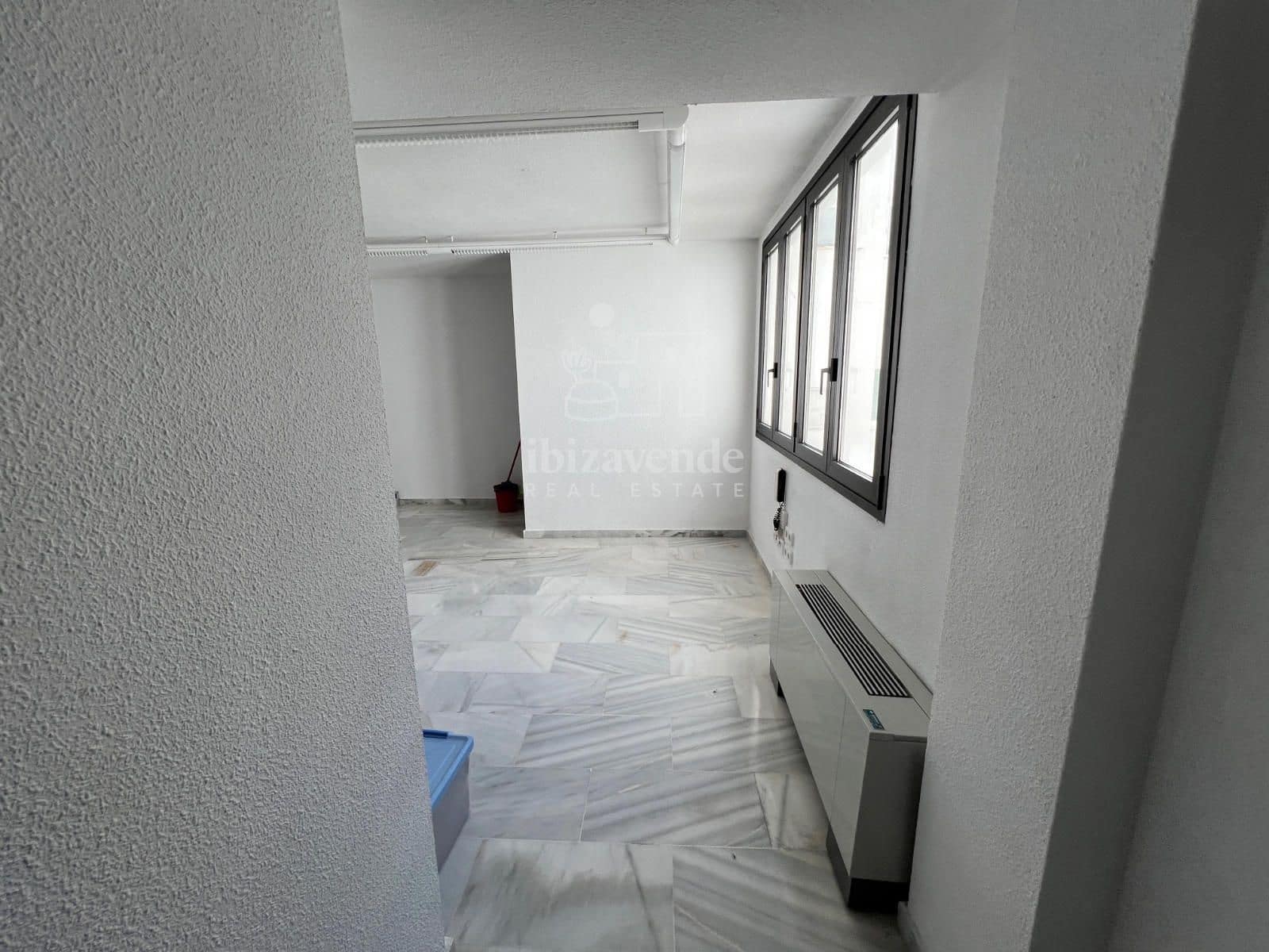 Kontor til leje i Ibiza by - € 1.200 (Ref: 9041511)