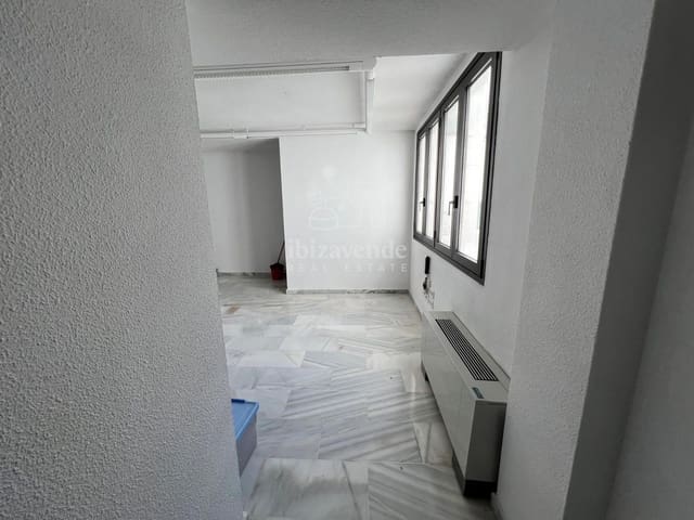 Office for rent in Ibiza / Eivissa town - € 1,200 (Ref: 9041511)