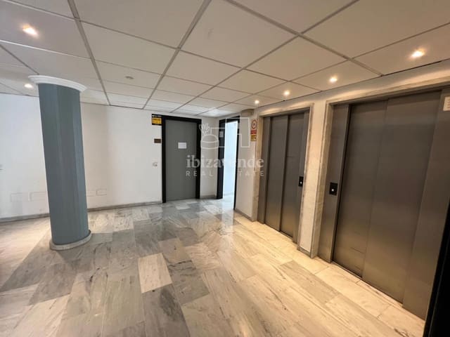 Office for rent in Ibiza / Eivissa town - € 1,200 (Ref: 9041511)