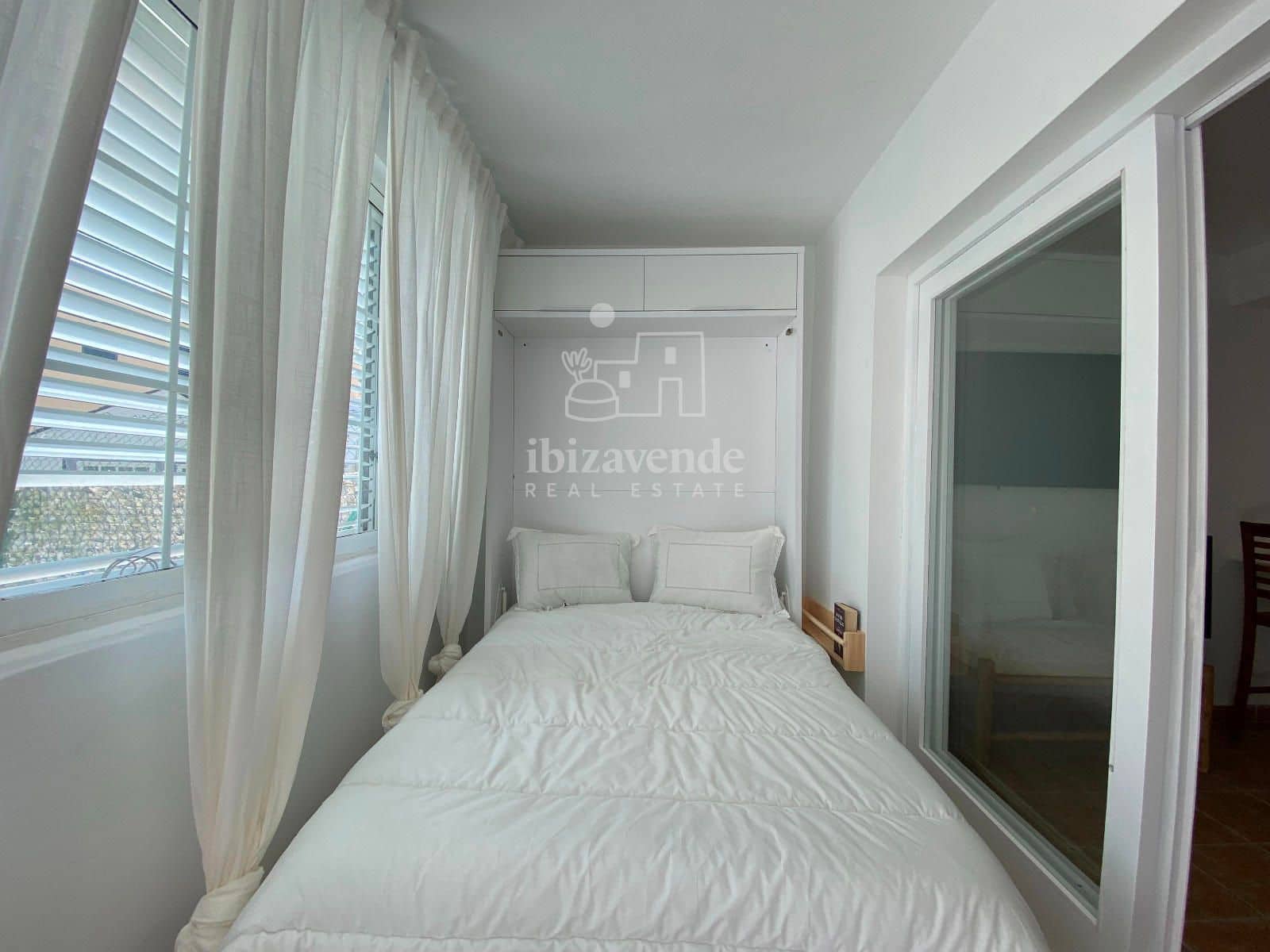 Piso de 2 habitaciones en Port des Torrent en alquiler - 4.000 € (Ref: 9041513)