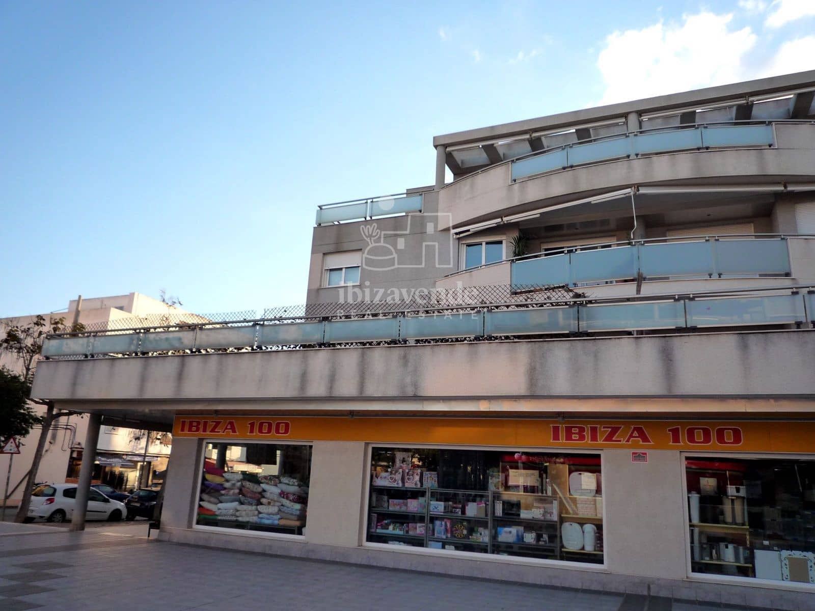 3 sovrum Lägenhet att hyra i Ibiza stad med pool garage - 2 000 € (Ref: 9041516)