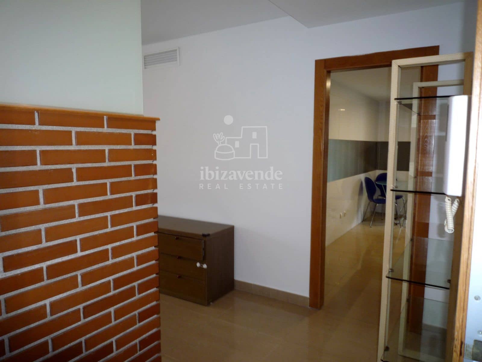 3 sovrum Lägenhet att hyra i Ibiza stad med pool garage - 2 000 € (Ref: 9041516)
