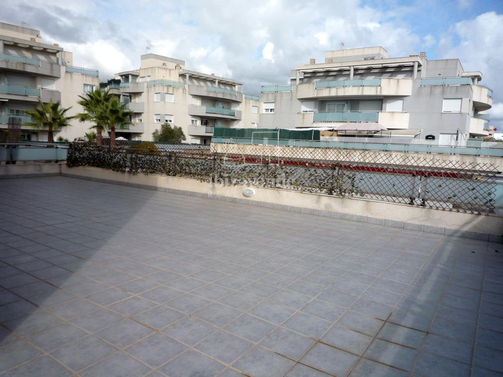 3 sovrum Lägenhet att hyra i Ibiza stad med pool garage - 2 000 € (Ref: 9041516)