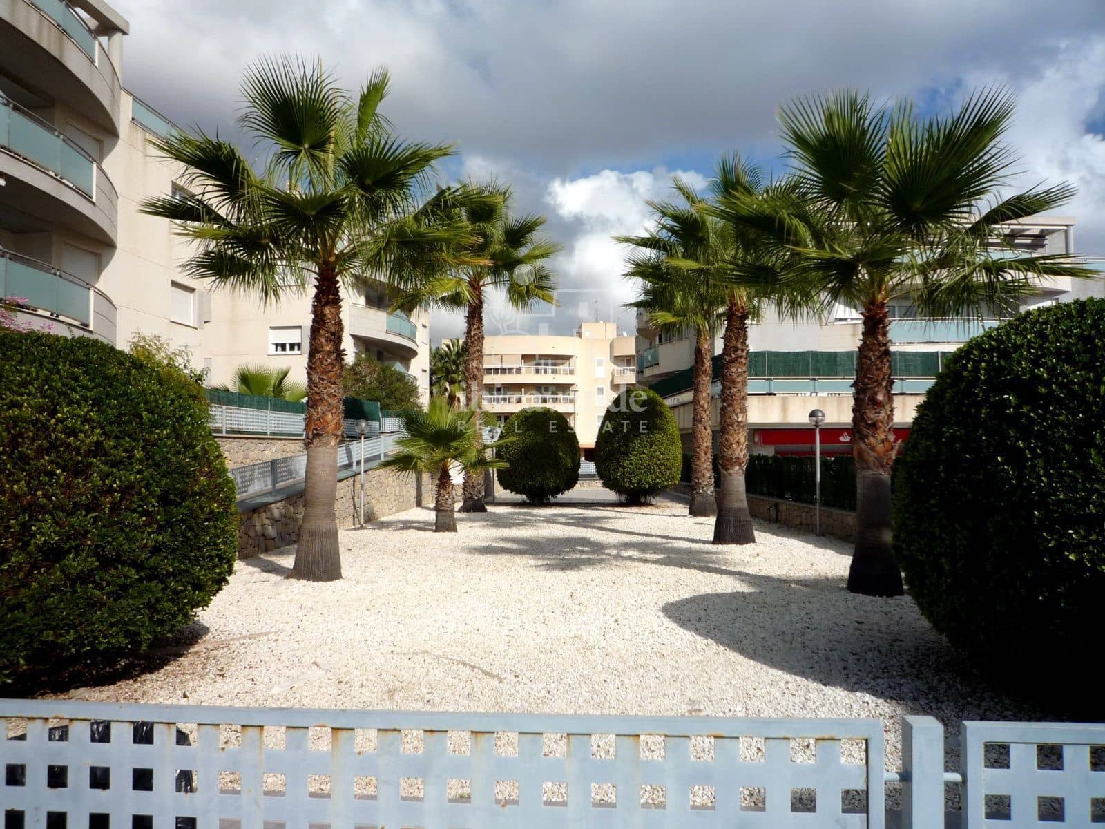3 sovrum Lägenhet att hyra i Ibiza stad med pool garage - 2 000 € (Ref: 9041516)