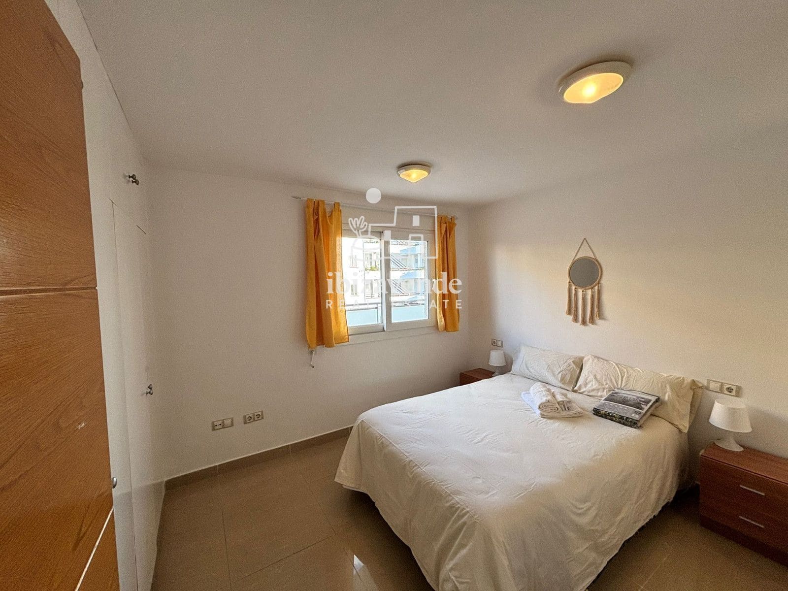 3 sovrum Lägenhet att hyra i Ibiza stad med pool garage - 2 000 € (Ref: 9041516)