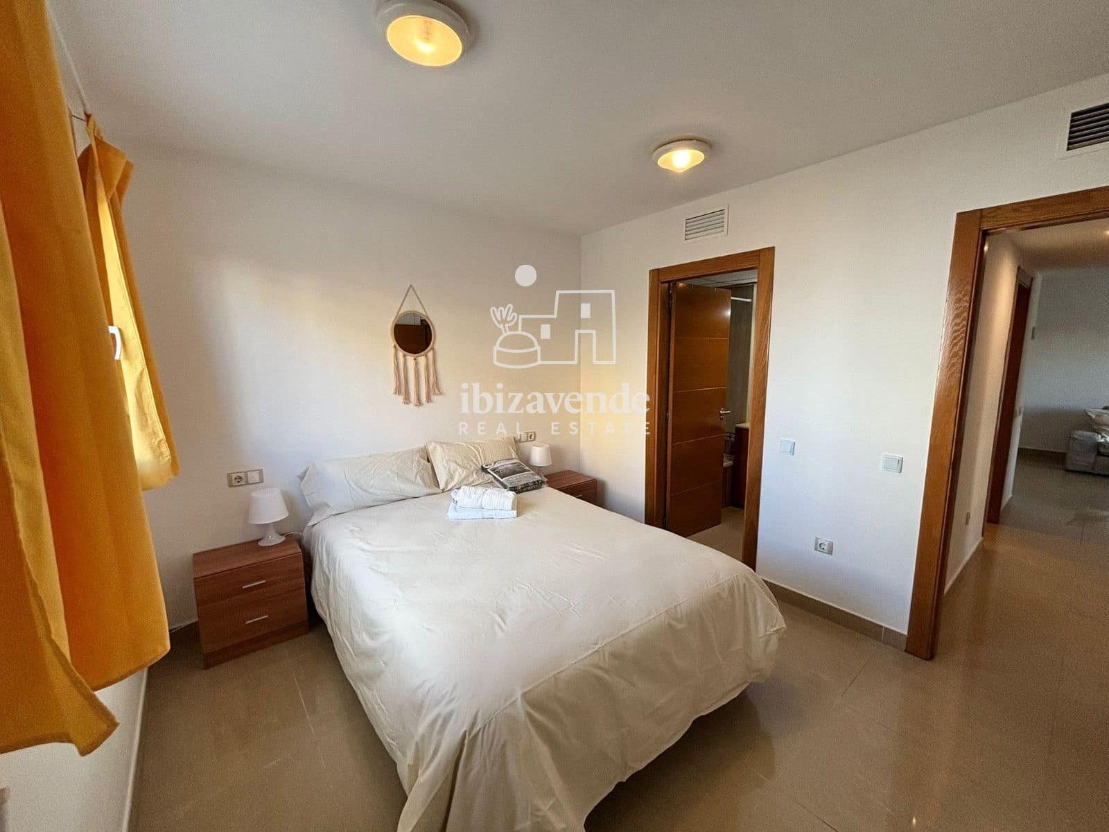 3 sovrum Lägenhet att hyra i Ibiza stad med pool garage - 2 000 € (Ref: 9041516)