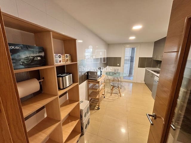 3 bedroom Flat for rent in Ibiza / Eivissa town with pool garage - € 6,000 (Ref: 9041516)