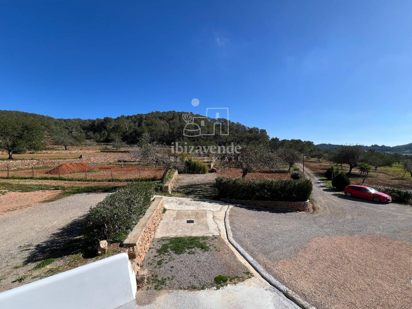 3 soveværelse Villa til leje i Santa Eulalia / Santa Eularia med garage - € 2.700 (Ref: 9041519)