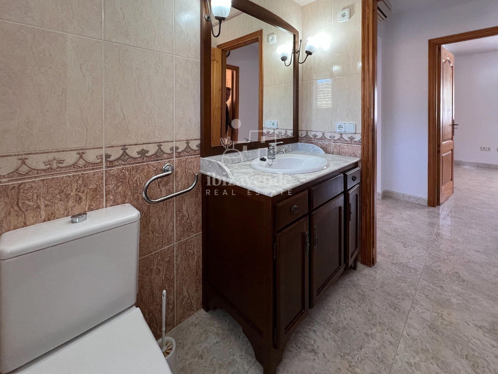 3 soveværelse Villa til leje i Santa Eulalia / Santa Eularia med garage - € 2.700 (Ref: 9041519)