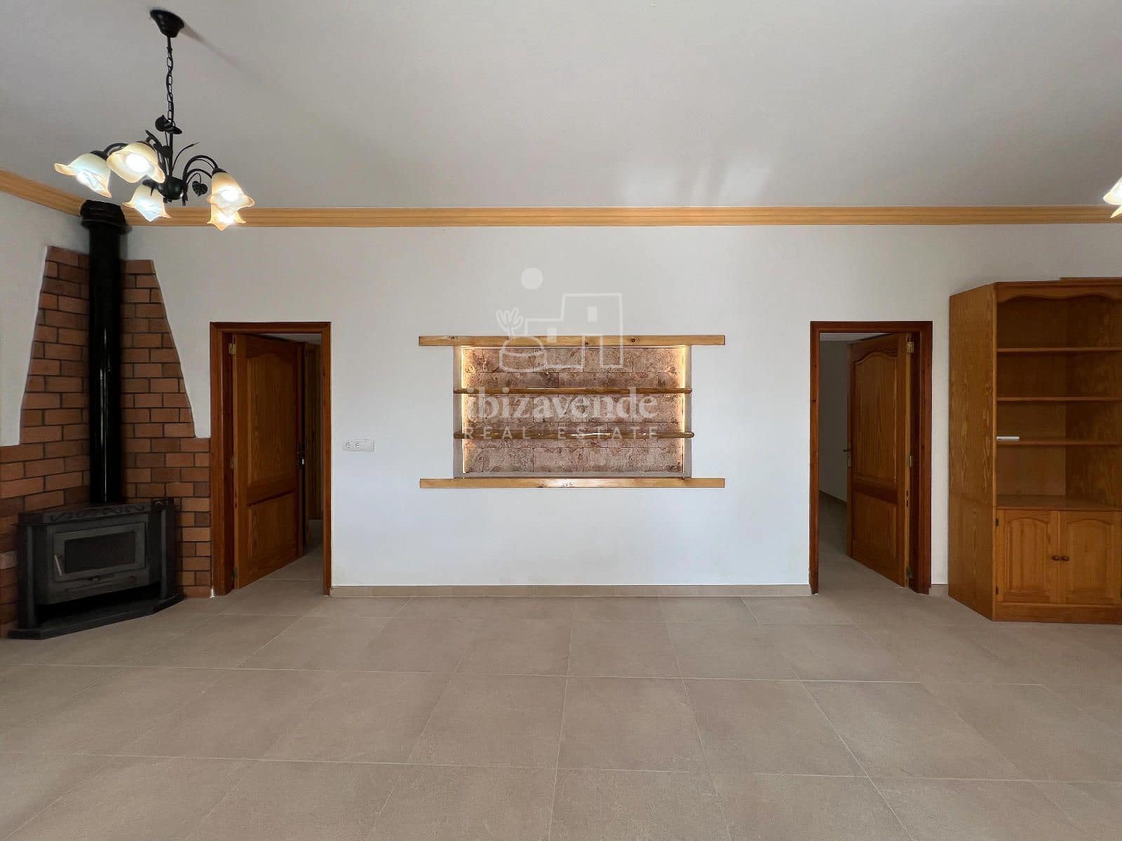 3 soveværelse Villa til leje i Santa Eulalia / Santa Eularia med garage - € 2.700 (Ref: 9041519)