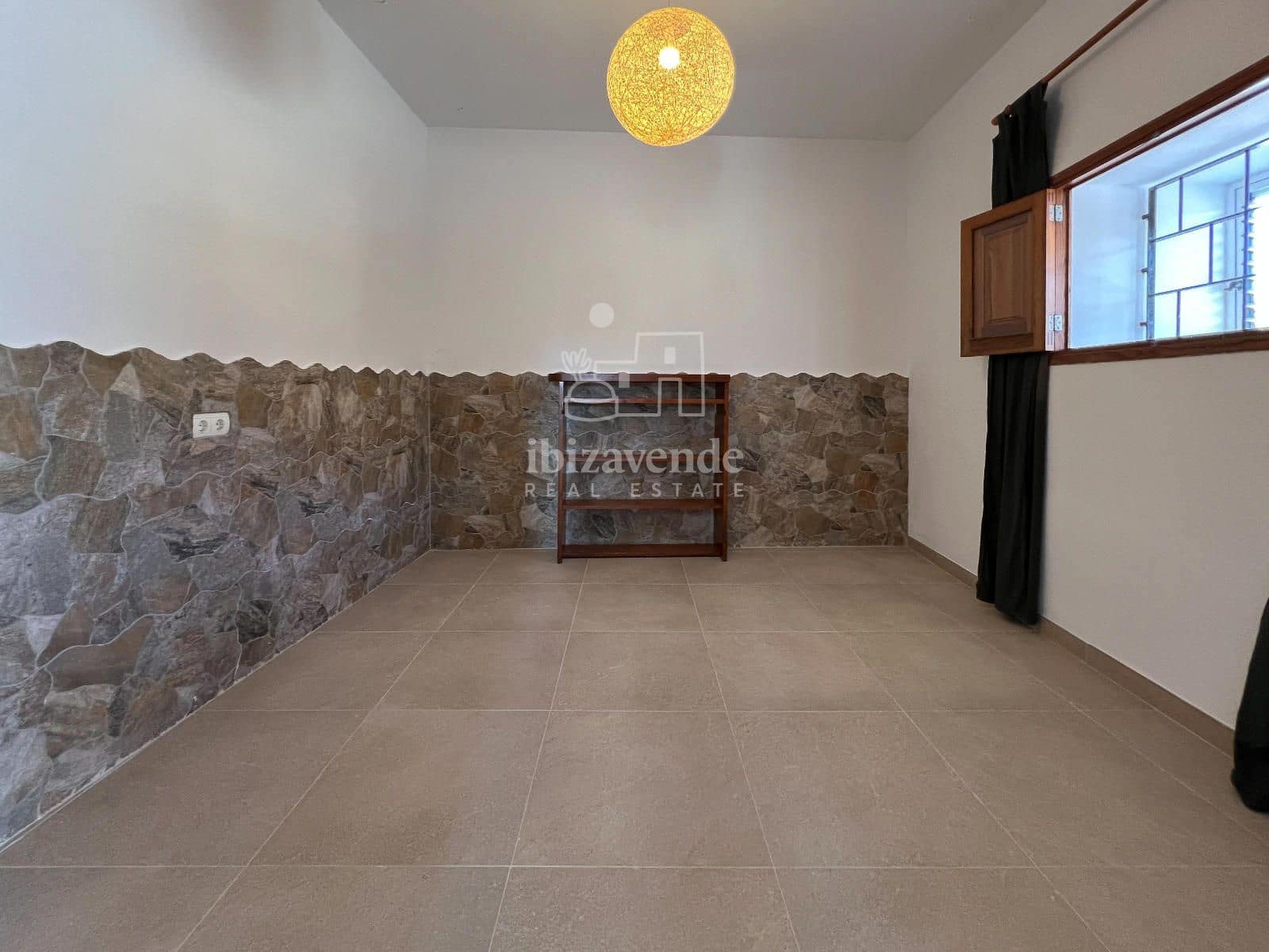 3 soveværelse Villa til leje i Santa Eulalia / Santa Eularia med garage - € 2.700 (Ref: 9041519)