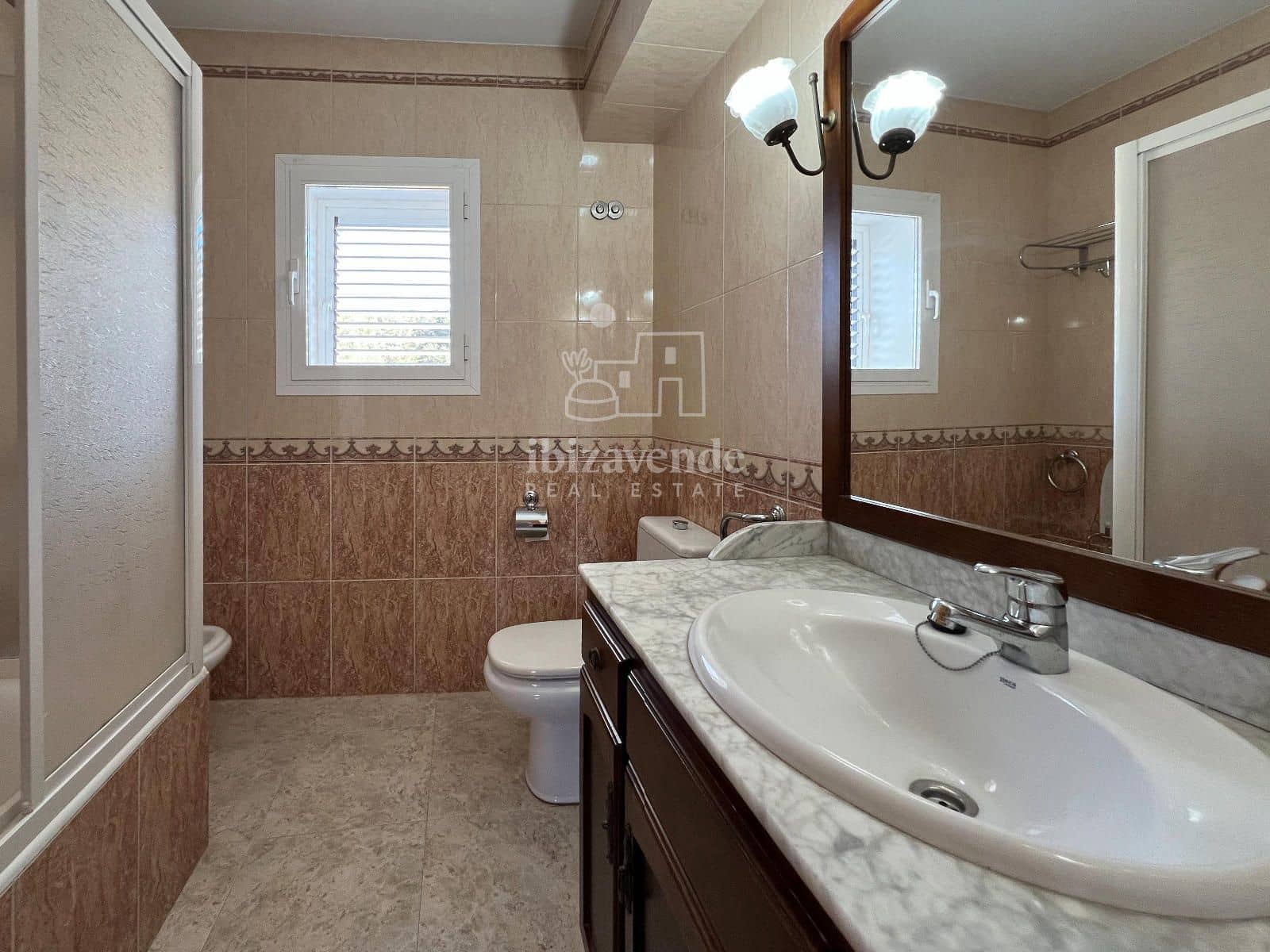 3 soveværelse Villa til leje i Santa Eulalia / Santa Eularia med garage - € 2.700 (Ref: 9041519)