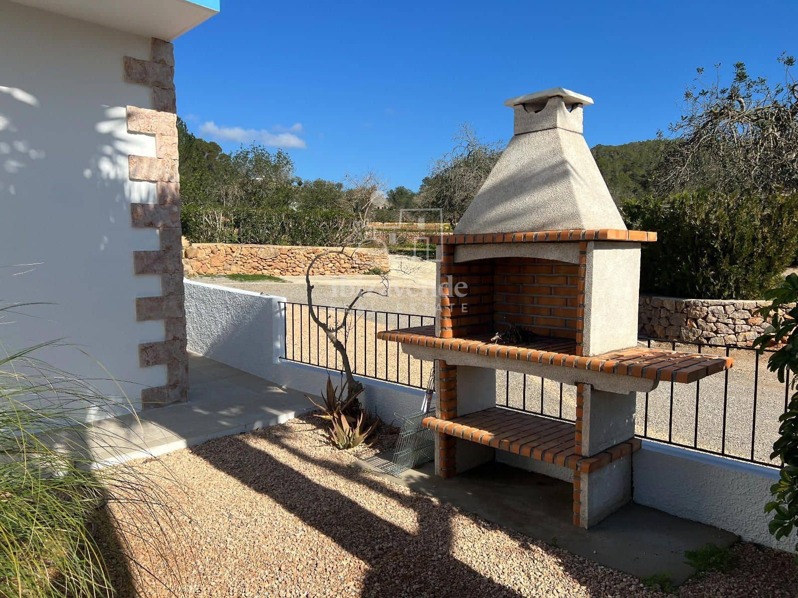 3 soveværelse Villa til leje i Santa Eulalia / Santa Eularia med garage - € 2.700 (Ref: 9041519)