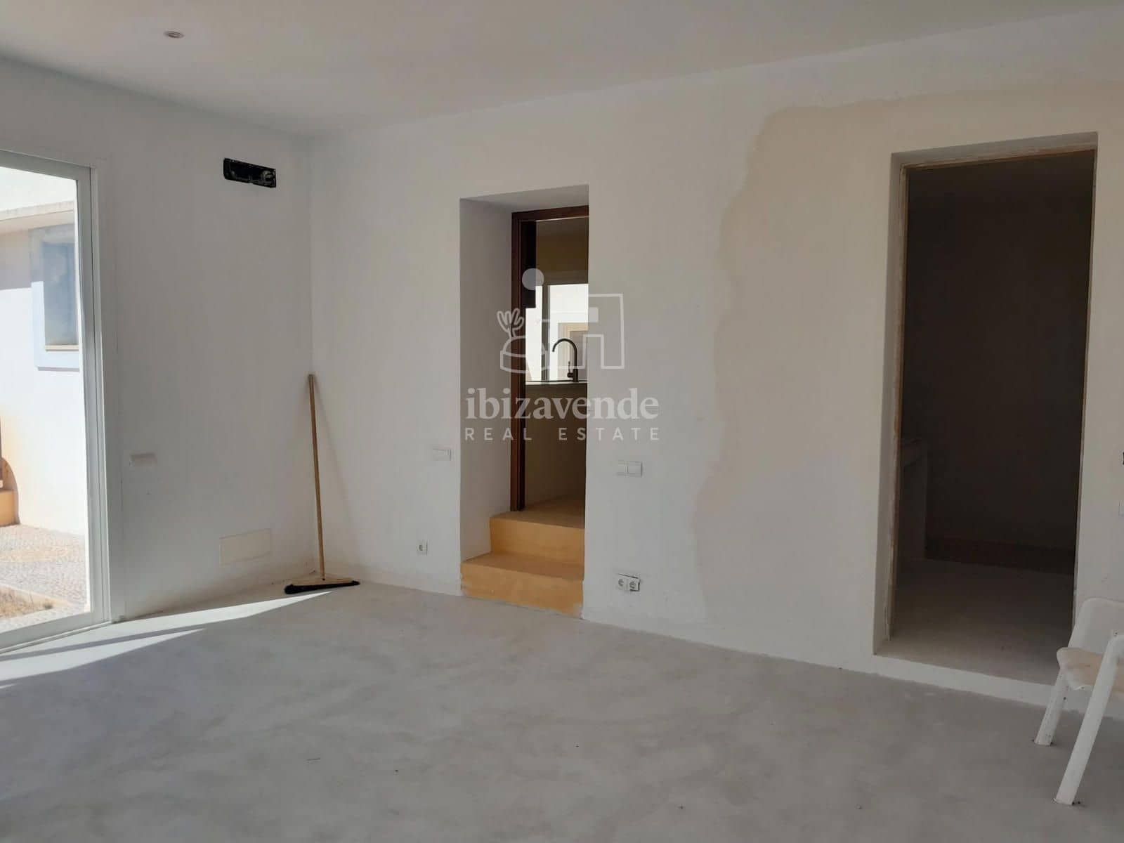 10 bedroom Villa for sale in San Jose / Sant Josep de Sa Talaia with pool garage - € 7,500,000 (Ref: 9041527)