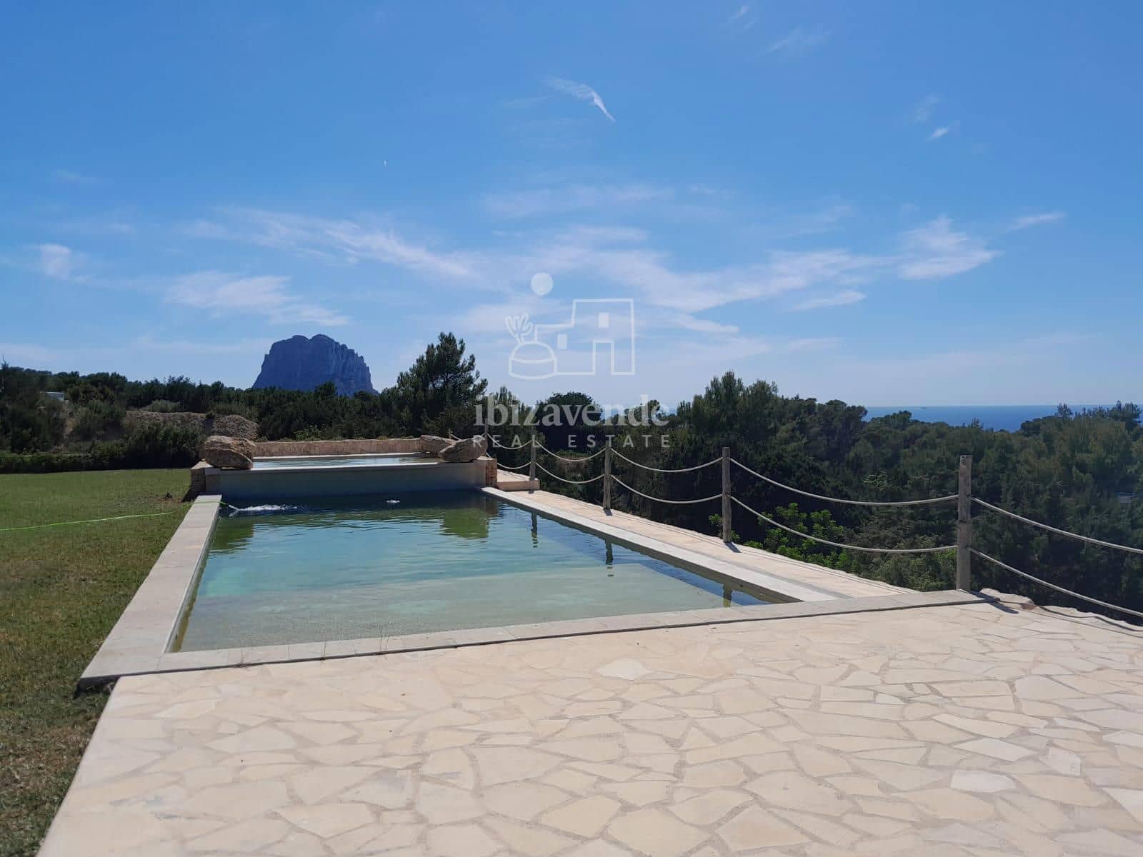 10 bedroom Villa for sale in San Jose / Sant Josep de Sa Talaia with pool garage - € 7,500,000 (Ref: 9041527)