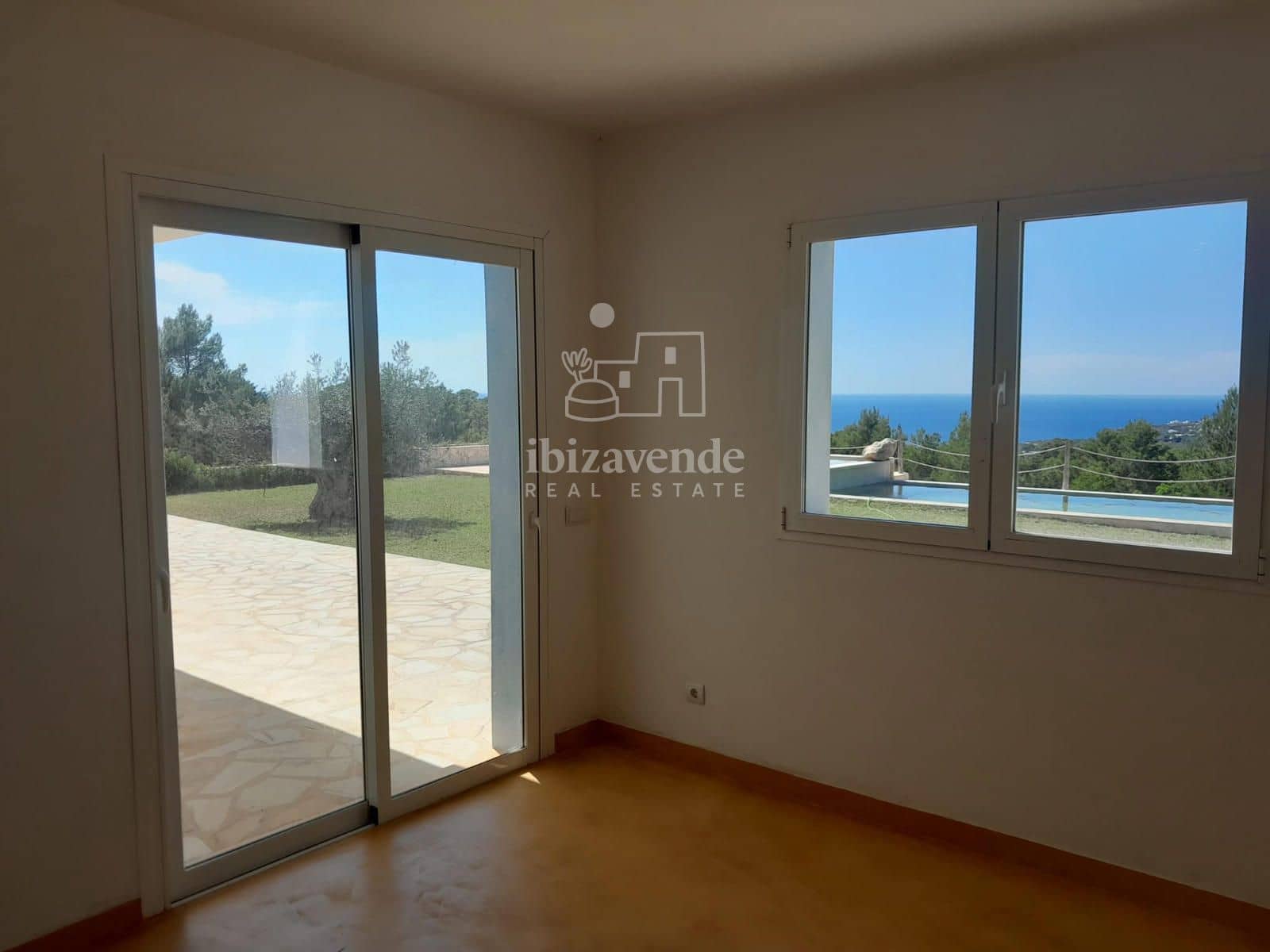 10 bedroom Villa for sale in San Jose / Sant Josep de Sa Talaia with pool garage - € 7,500,000 (Ref: 9041527)