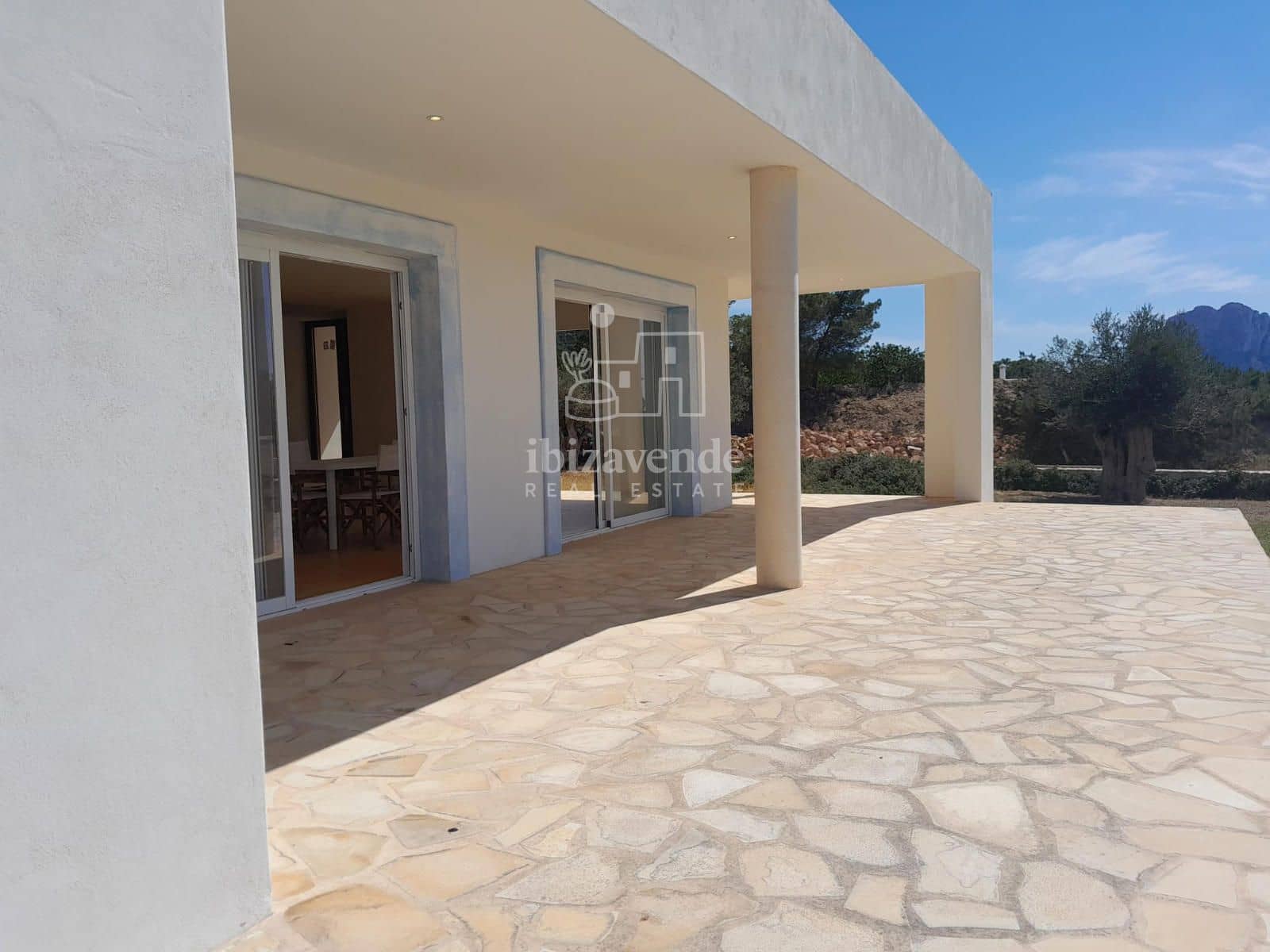 10 bedroom Villa for sale in San Jose / Sant Josep de Sa Talaia with pool garage - € 7,500,000 (Ref: 9041527)