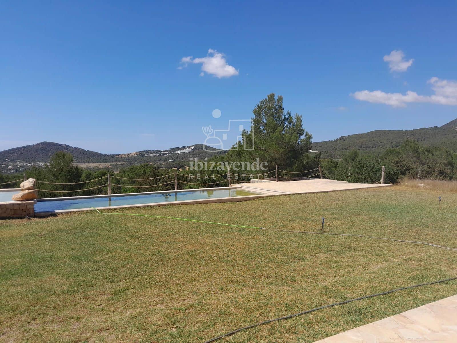 10 bedroom Villa for sale in San Jose / Sant Josep de Sa Talaia with pool garage - € 7,500,000 (Ref: 9041527)