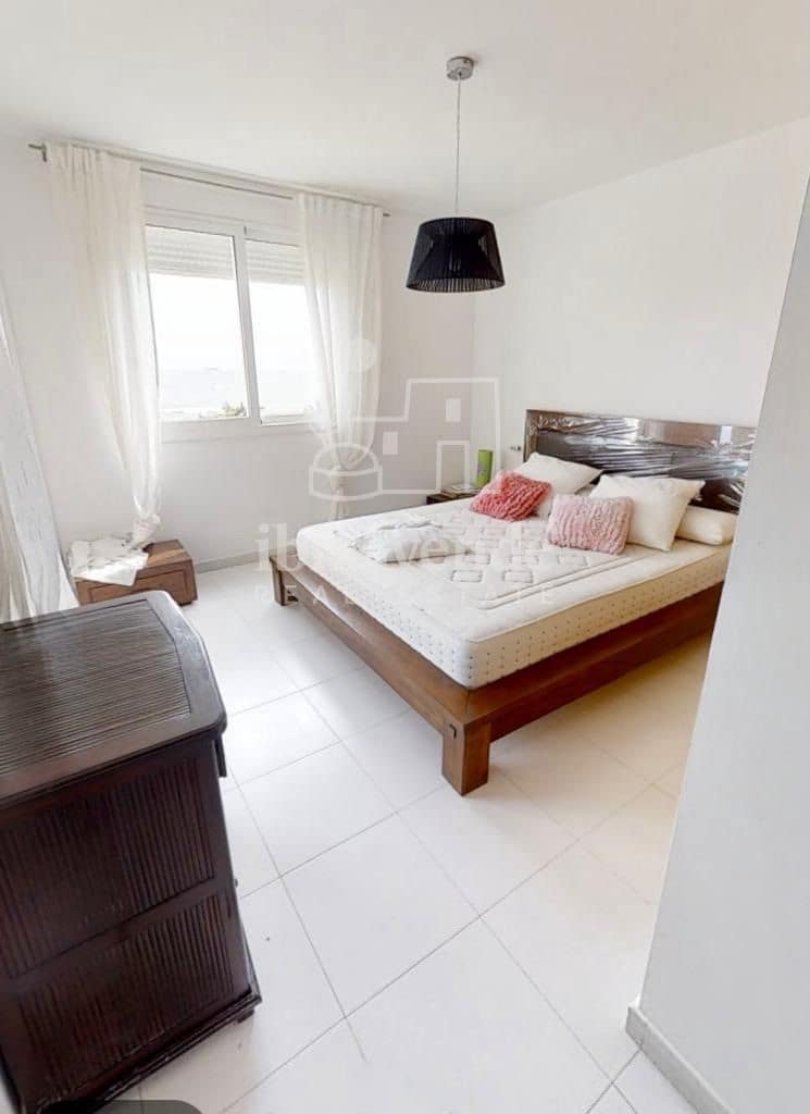 3 bedroom Flat for rent in Ibiza / Eivissa town with pool - € 2,000 (Ref: 9041528)