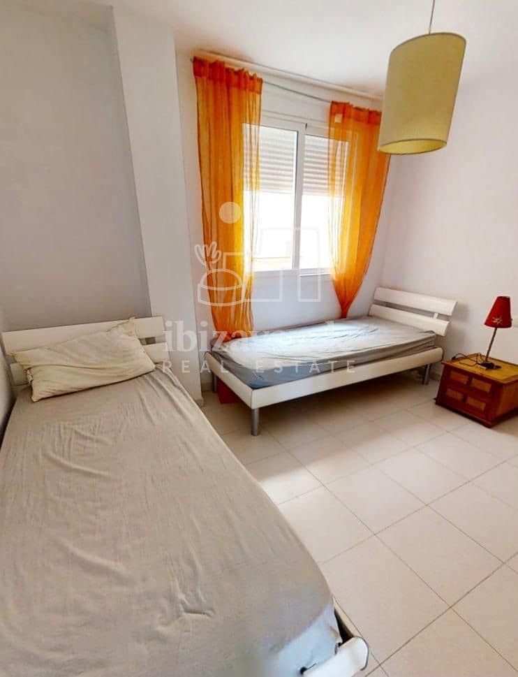 3 bedroom Flat for rent in Ibiza / Eivissa town with pool - € 2,000 (Ref: 9041528)