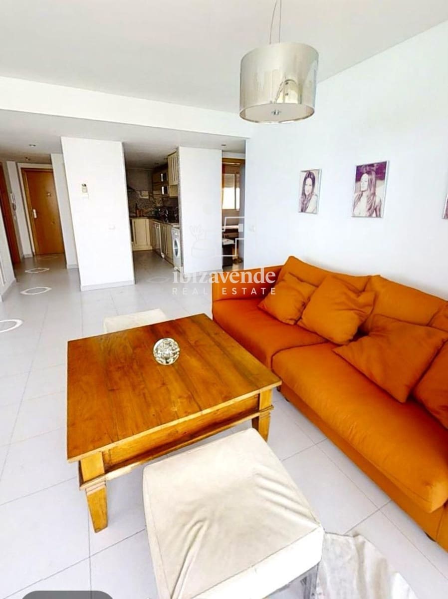 3 slaapkamer Flat te huur in Ibiza dorp met zwembad - € 2.500 (Ref: 9041528)