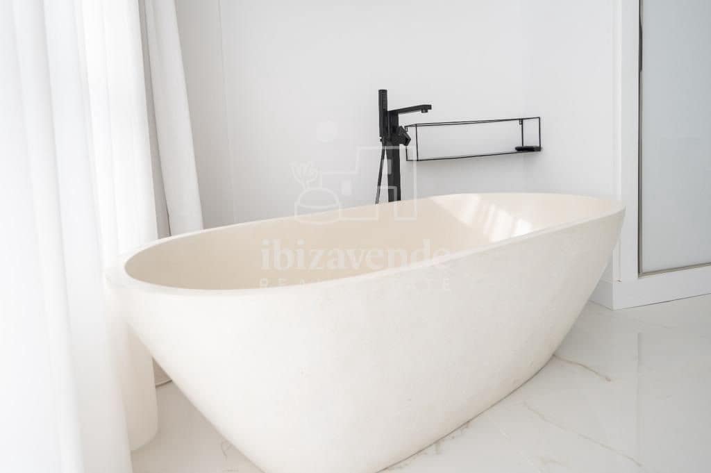 3 soverom Penthouse til salgs i Illa Plana med svømmebasseng garasje - € 1 760 000 (Ref: 9041530)