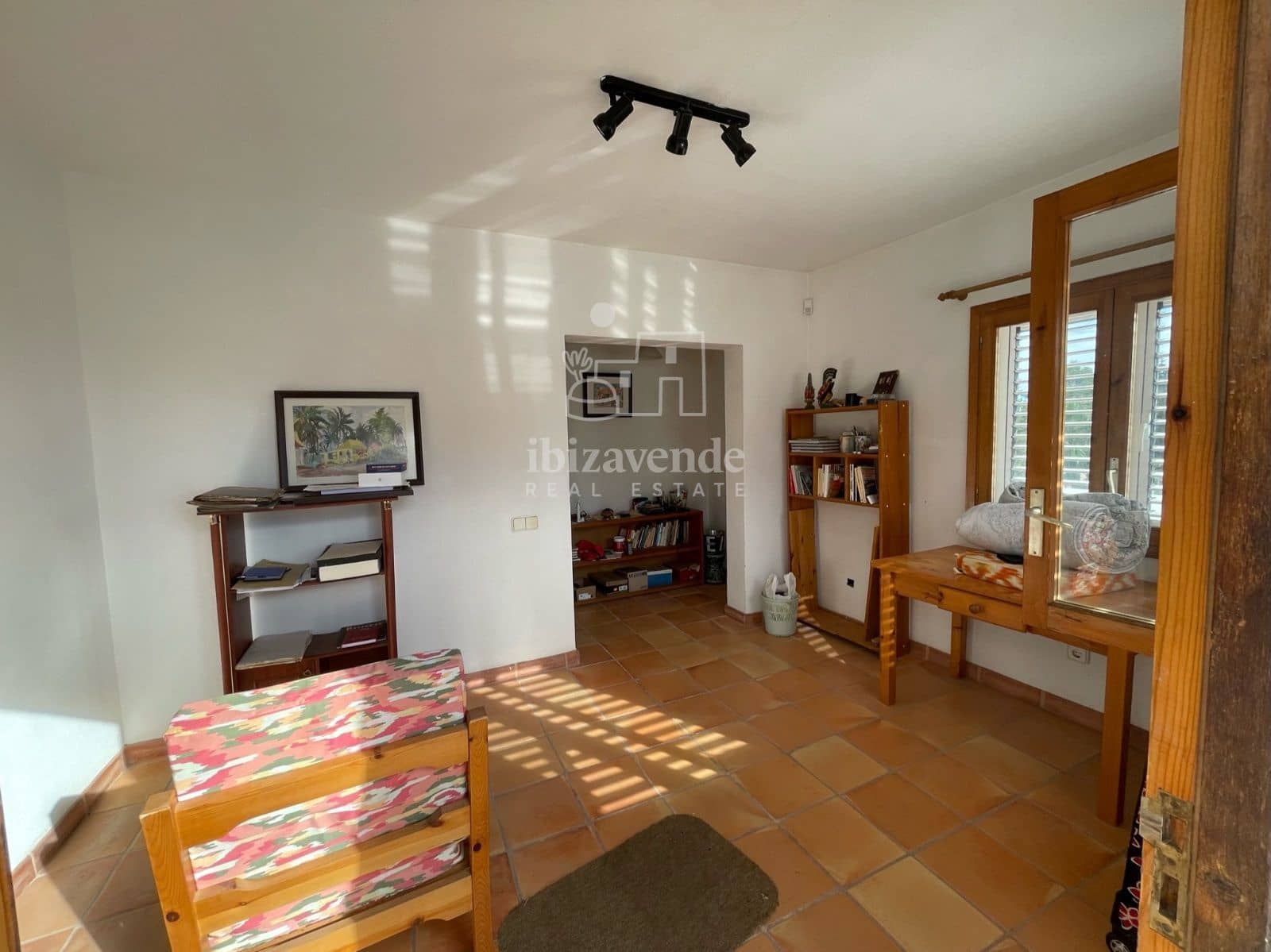 Villa/Maison de 4 chambres à louer à Santa Ines / Santa Agnes de Corona - 6 000 € (Ref: 9041537)