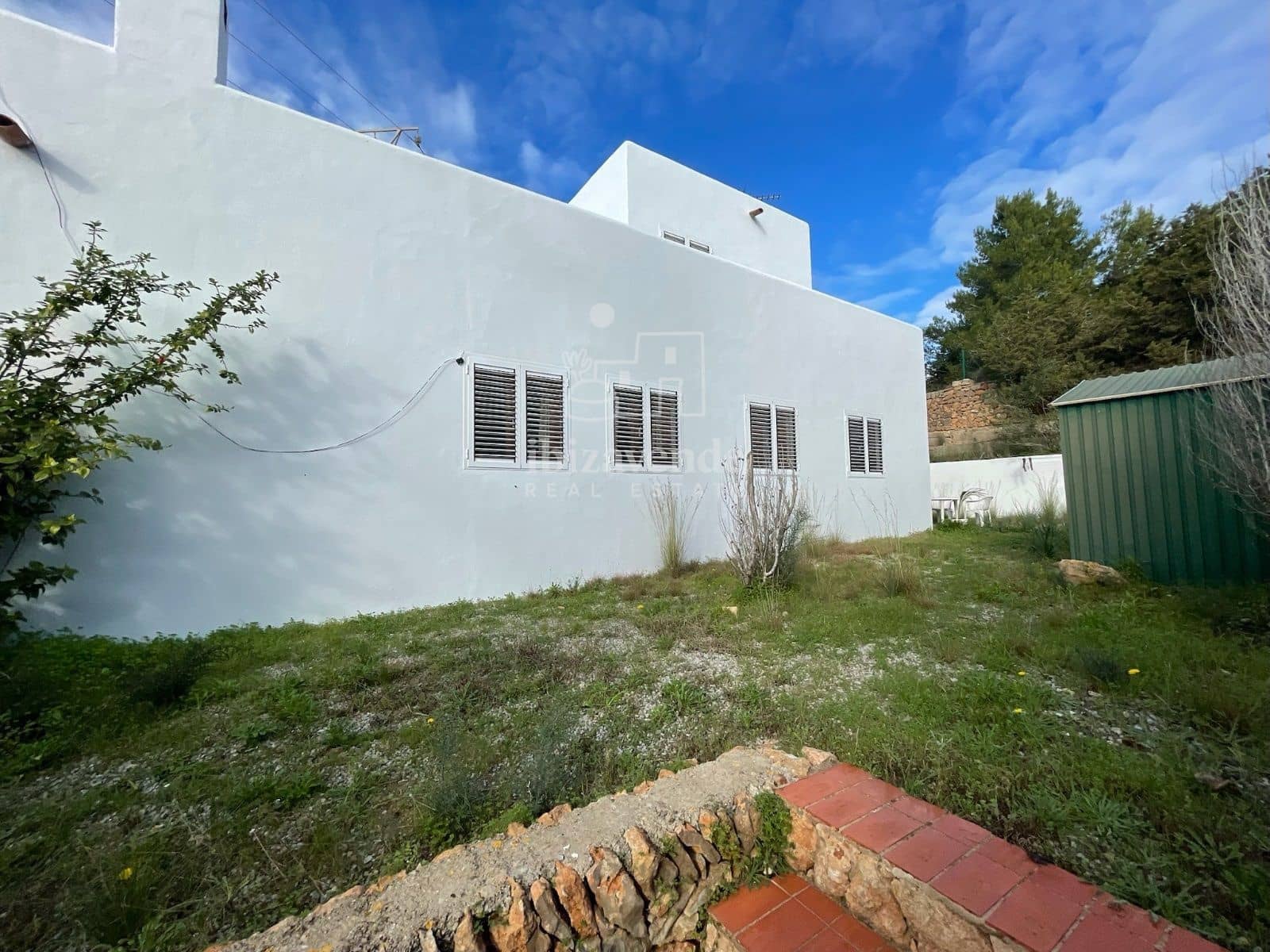 Villa/Maison de 4 chambres à louer à Santa Ines / Santa Agnes de Corona - 6 000 € (Ref: 9041537)