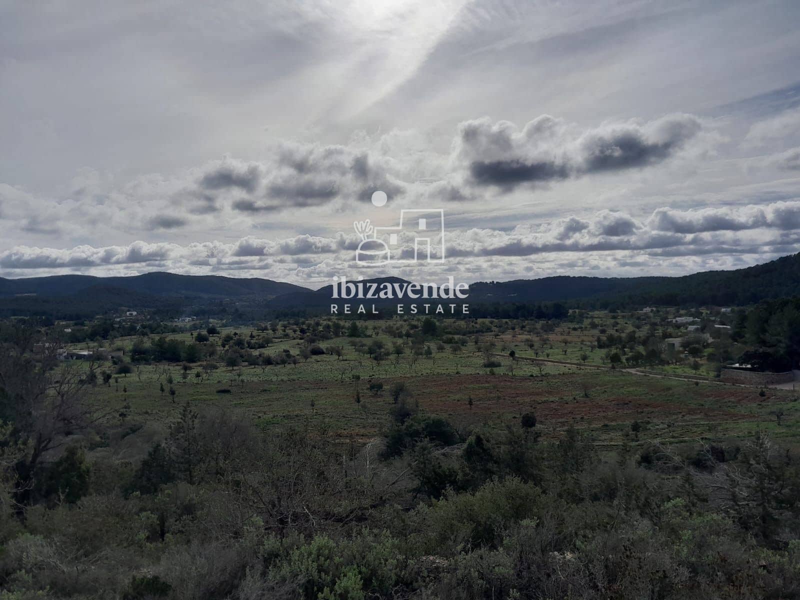 4 bedroom Villa for sale in Santa Ines / Santa Agnes de Corona - € 3,200,000 (Ref: 9041542)