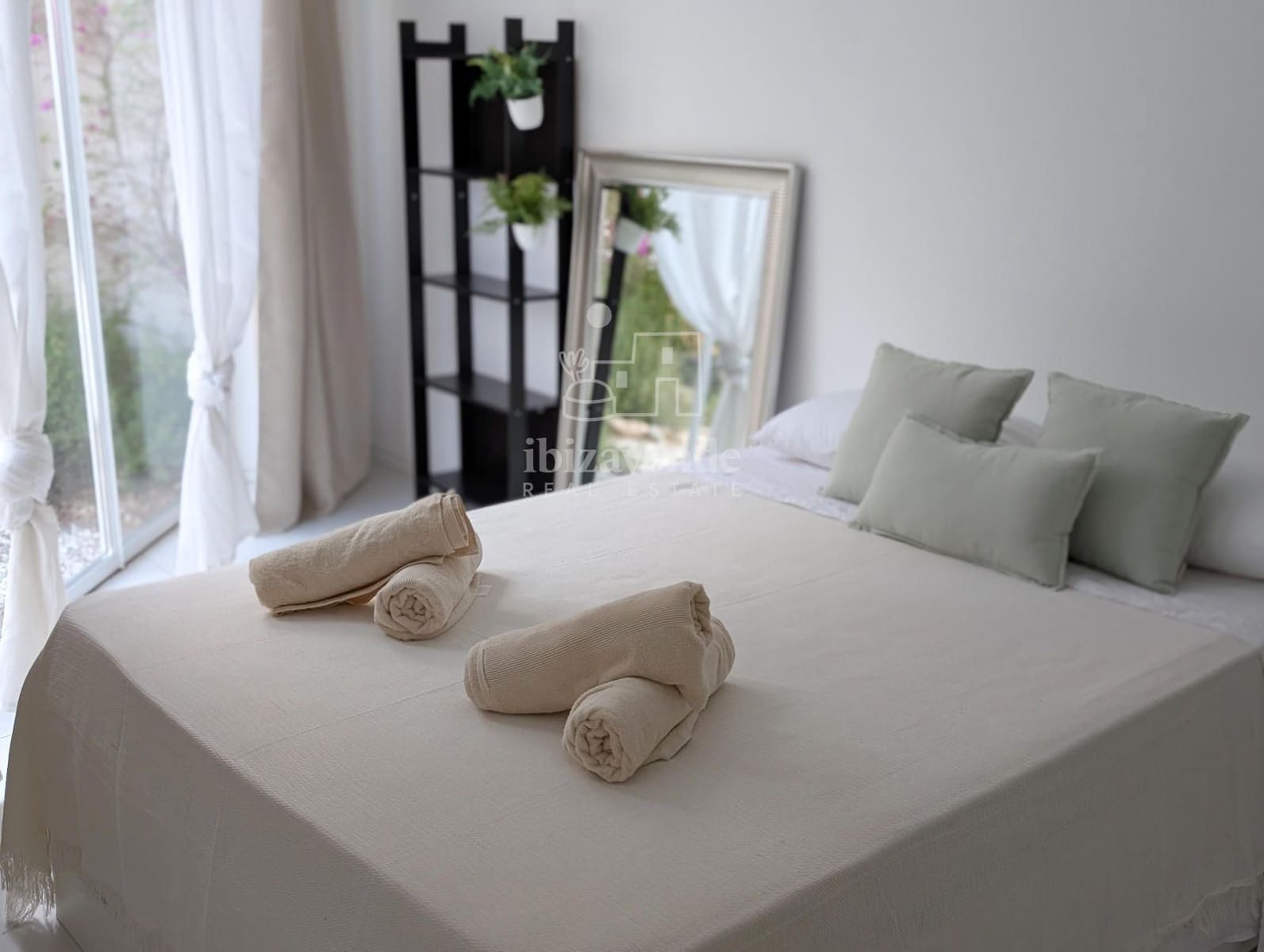 2 soveværelse Lejlighed til leje i Ibiza by med swimmingpool - € 3.500 (Ref: 9041549)