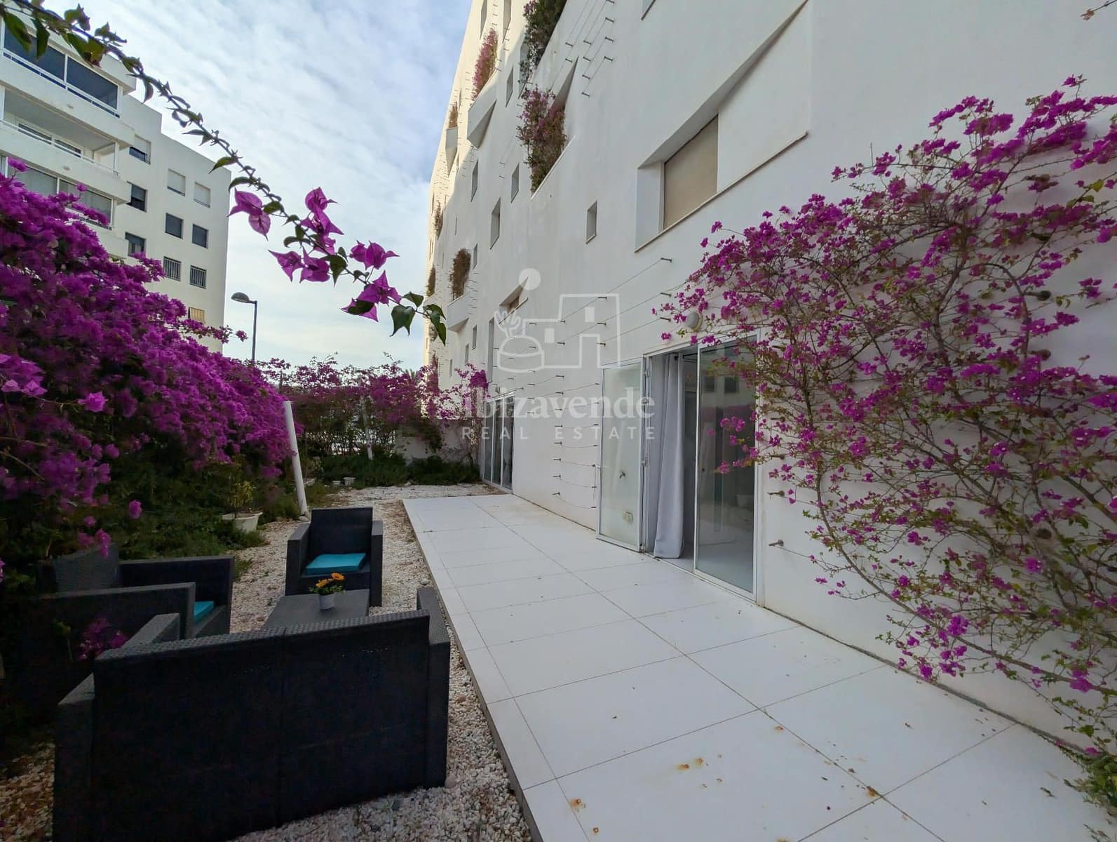 2 soveværelse Lejlighed til leje i Ibiza by med swimmingpool - € 3.500 (Ref: 9041549)