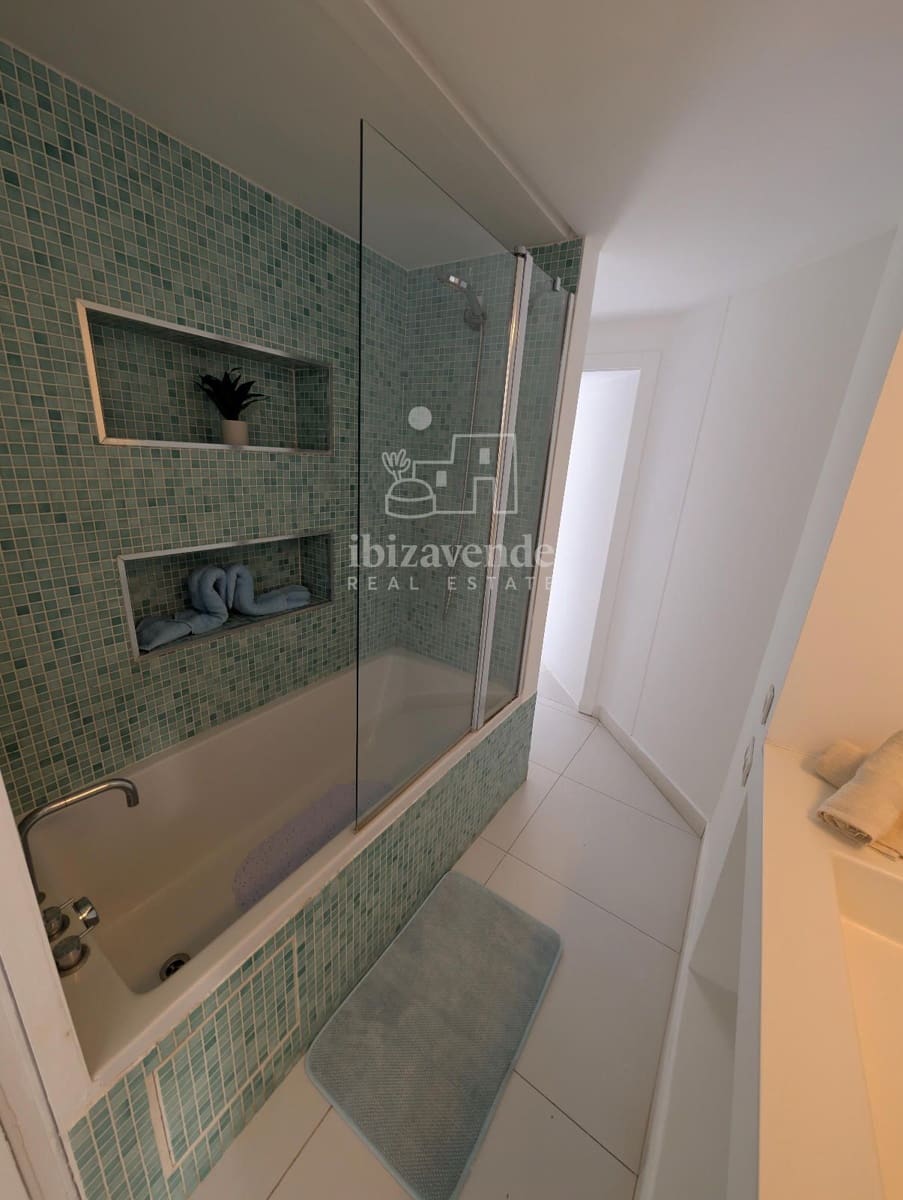 2 soveværelse Lejlighed til leje i Ibiza by med swimmingpool - € 3.500 (Ref: 9041549)